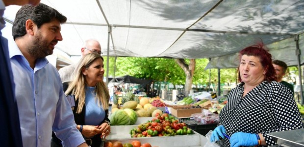 López Miras, hipotecas, familias