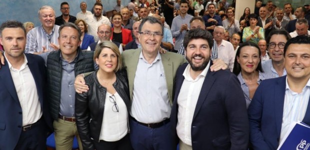 López Miras: "Quiero formar cuanto antes un gobierno fuerte y estable, la Región no está para perder el tiempo”