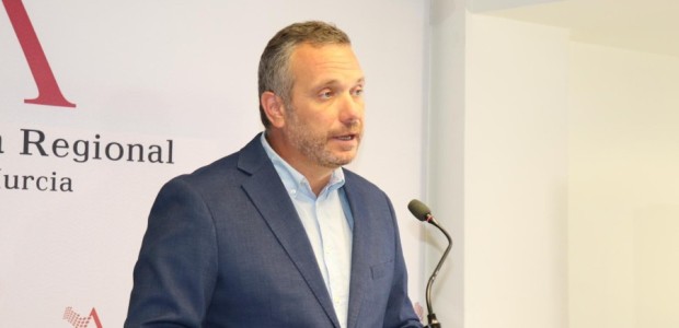 Segado: “Vox quiere llevar a la Región a unas nuevas elecciones con su bloqueo a la negociación”