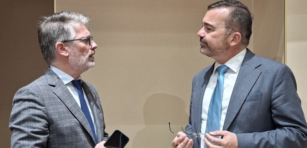 Carlos Albaladejo, cuentas regionales, Tribunal de Cuentas, 2013-2014, pinza PSOE-Vox