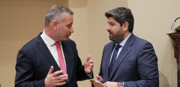 Segado: “Es el momento de elegir: o P.S. y su corrupción y sus cloacas, o el modelo serio, honesto, transparente y de crecimiento económico de López Miras”