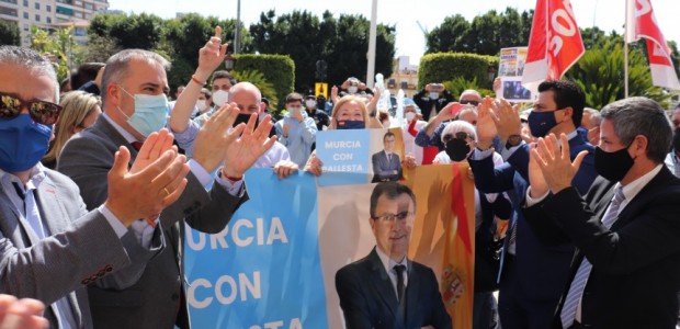 Luengo: !Hoy Ciudadanos ha dicho sí­ al comunismo de Podemos y no a la libertad y estabilidad que representa el Gobierno de Ballesta!