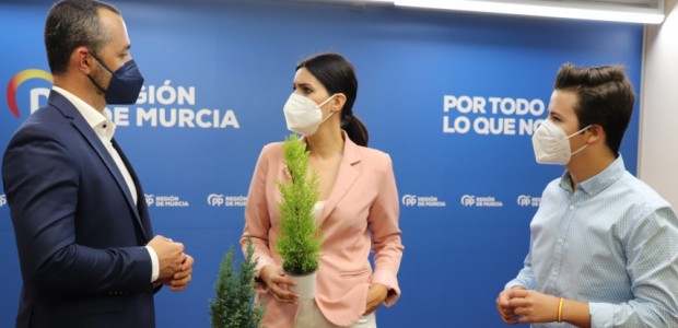 El PP impulsa un programa de plantación de árboles que fomenta la participación ciudadana en la lucha contra el cambio climático