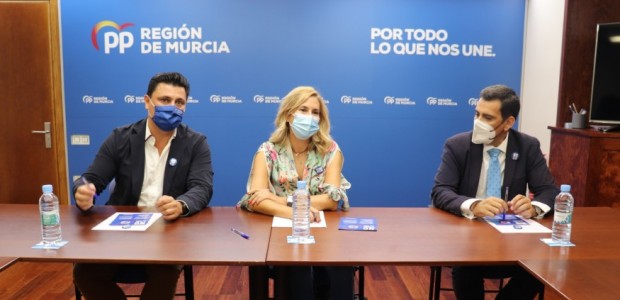 Ana Beltrán: !Es increí­ble que el Gobierno de Sánchez sea capaz de poner un muro en la Región y separarla del resto de España!