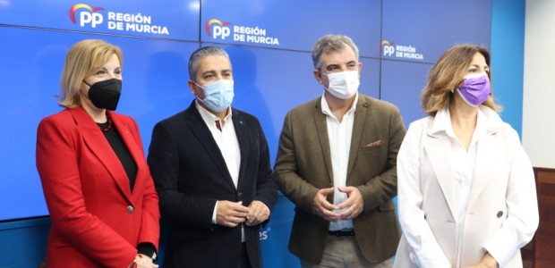 El PP presenta en Las Cortes y en la Asamblea Regional medidas urgentes para apoyar al sector agroalimentario y exige un fondo de emergencia de 5.000 millones